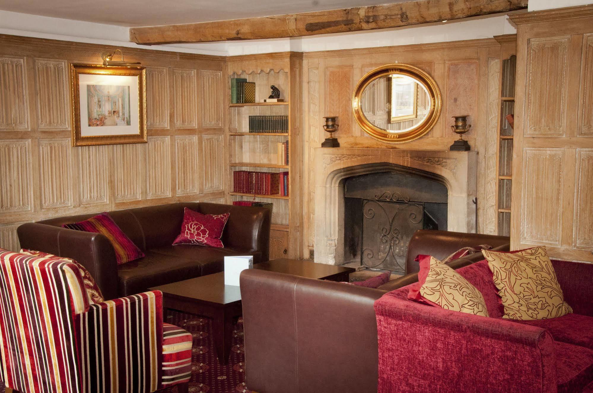 Ghyll Manor Country Hotel Horsham Esterno foto