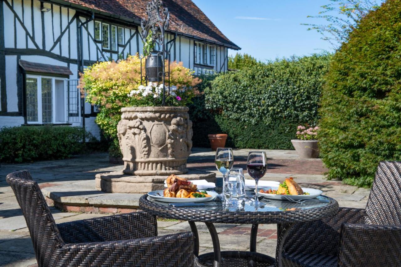 Ghyll Manor Country Hotel Horsham Esterno foto