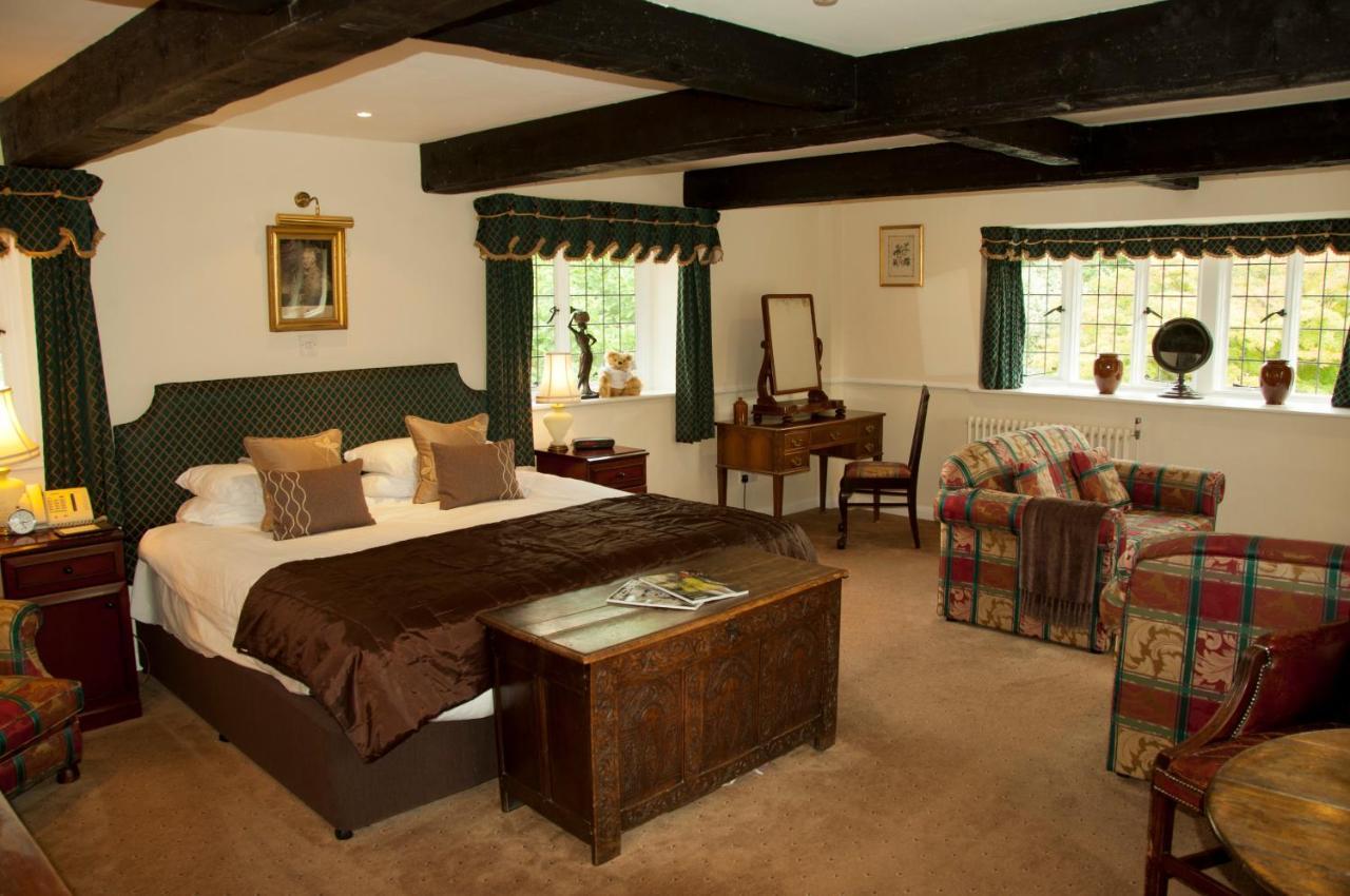 Ghyll Manor Country Hotel Horsham Esterno foto